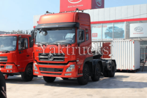 Dongfeng Tianlong 6x2 truck