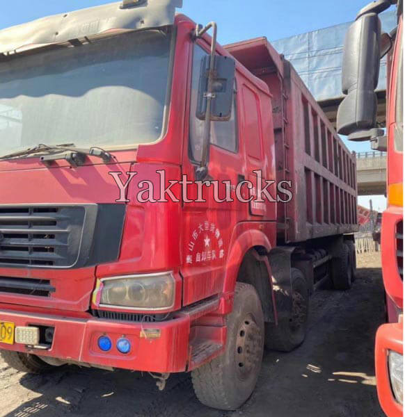 Old HOWO Dumper Truck 340HP 2011 8x4 Euro III