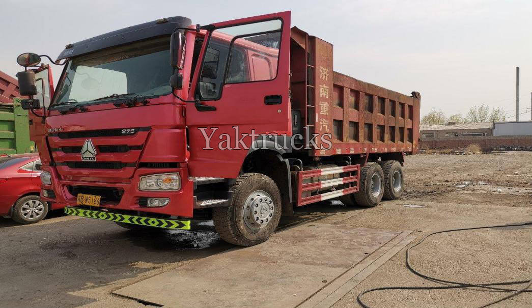 Used dump truck howoT6G 380HP 2018 year 6x4 Euro III