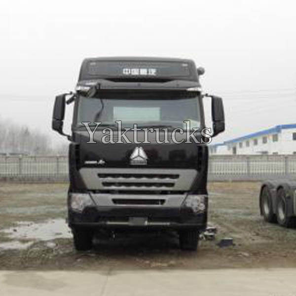 Used tractor truck HOWO-A7 375HP 2013 year 6X4 Euro IV