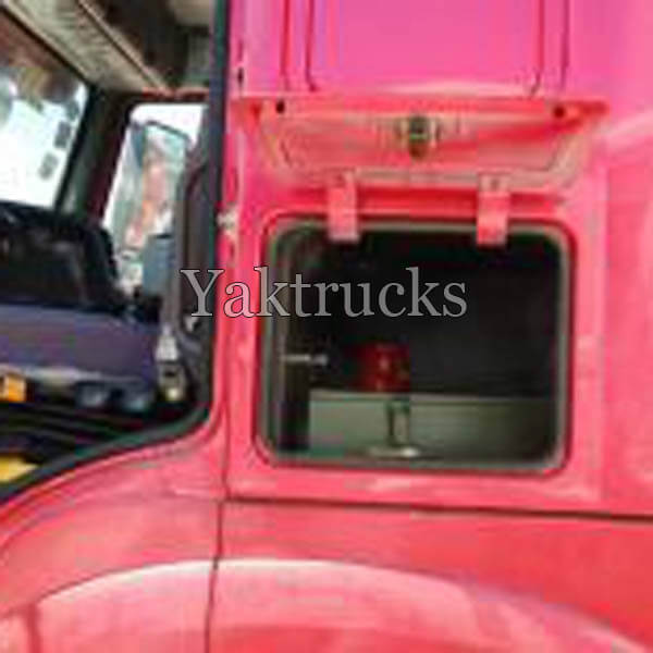 Used tractor truck howo 7 336HP 2014 year 4x2 Euro III