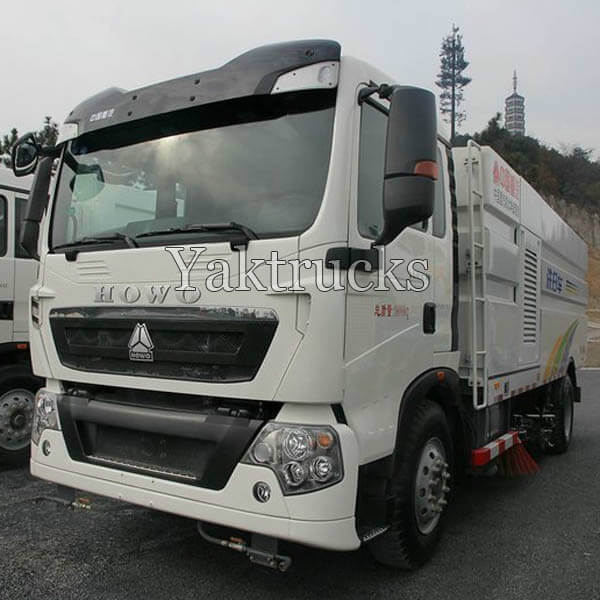 Sinotruk HOWO T5G 180 Horsepower 4X2 Road sweeper