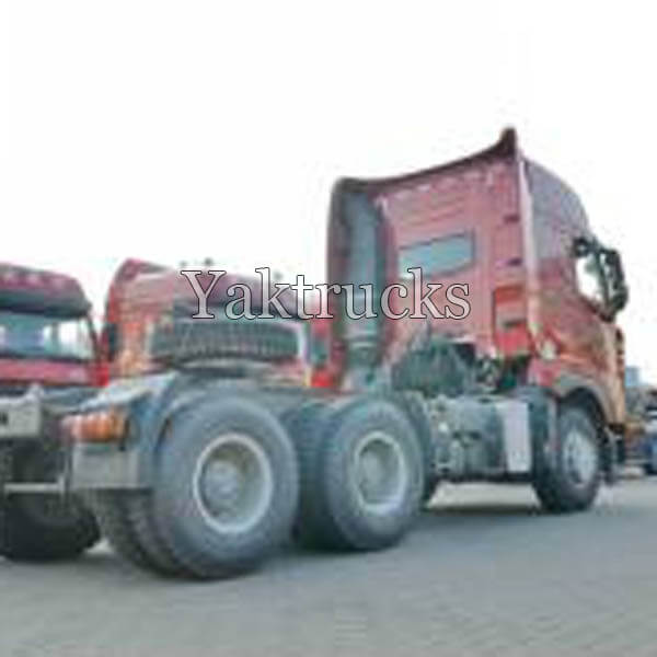 Used tractor truck HOWO T7H 440HP 2015 year 6X4 Euro IV