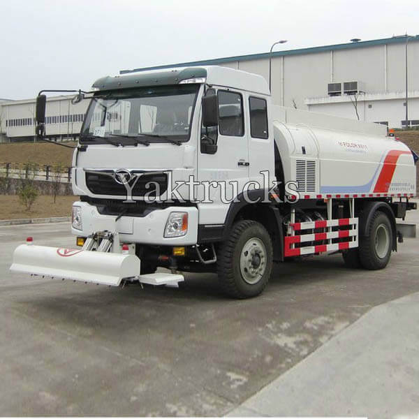 Sinotruk Sinotruk Howman H5 180 Horsepower Cleaning Truck (ZZ5168GQXG10EB0)