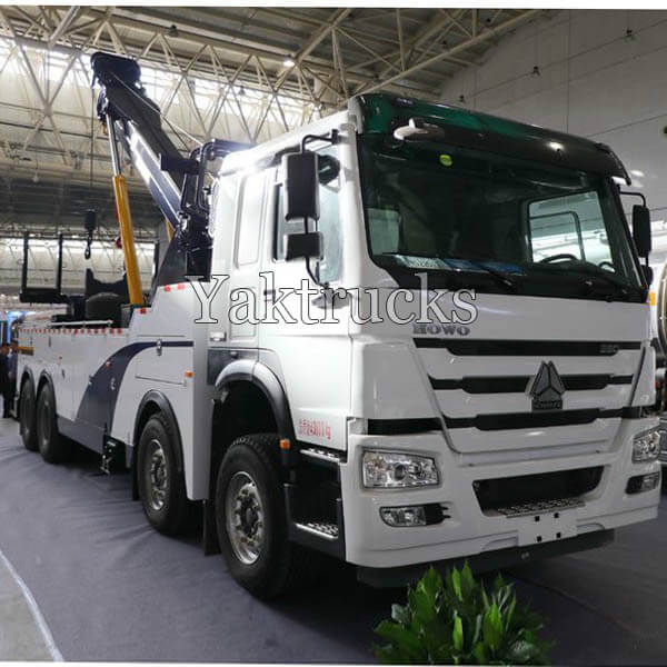 Sinotruk HOWO 7 380 Horsepower 8X4 Wrecker