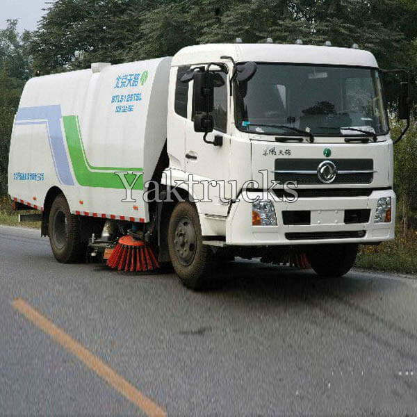 Dongfeng commercial vehicle  180 Horsepower 4X2  Vacuum Cleaner
