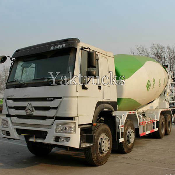 Used Concrete Mixer Truck HOWO 7 380HP 2014 year 8X4 Euro IV