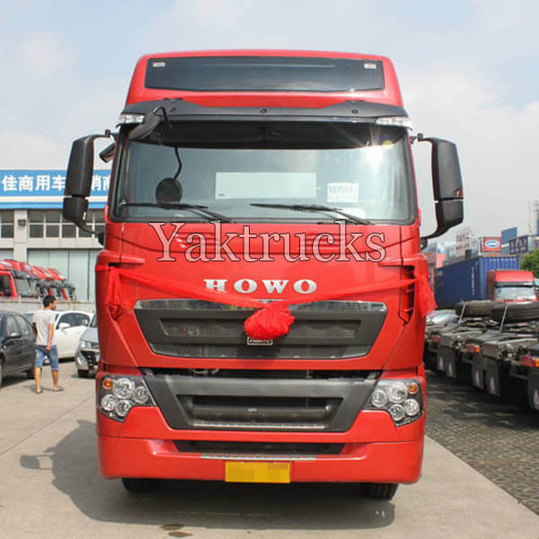 Used Small Tractor Truck For Sale HOWO  T7H  320HP  2015 Year 4X2 Euro IV
